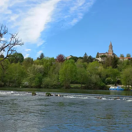 Le Patio Des Charentes Hébergement de vacances Sainte-Lheurine