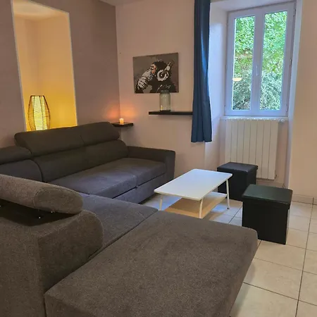 Le Patio Des Charentes Casa de Férias