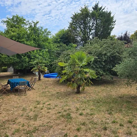 Casa de Férias Le Patio Des Charentes Sainte-Lheurine